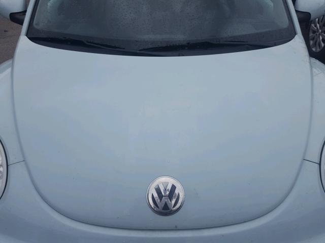 3VWCD31Y74M337708 - 2004 VOLKSWAGEN NEW BEETLE ლურჯი ფოტო 7