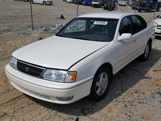 4T1BF18B2XU341045 - 1999 TOYOTA AVALON XL WHITE photo 2