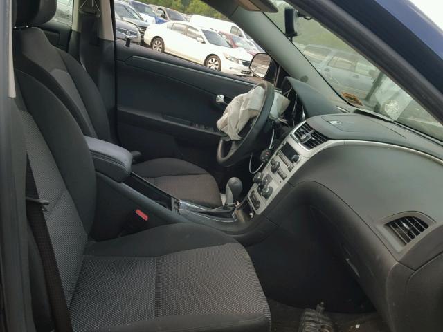 1G1ZC5EB4A4144062 - 2010 CHEVROLET MALIBU 1LT ლურჯი ფოტო 5