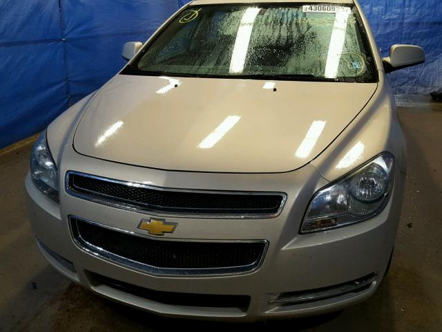 1G1ZC5EU5BF161881 - 2011 CHEVROLET MALIBU 1LT SILVER photo 9