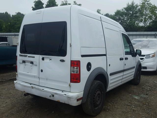 NM0LS7DN4AT022375 - 2010 FORD TRANSIT CO WHITE photo 4