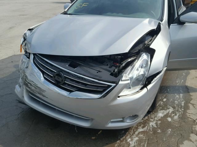 1N4AL2AP9AN416738 - 2010 NISSAN ALTIMA BAS SILVER photo 9