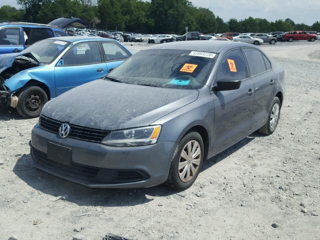 3VW2K7AJ2BM392737 - 2011 VOLKSWAGEN JETTA BASE 灰色 照片 2