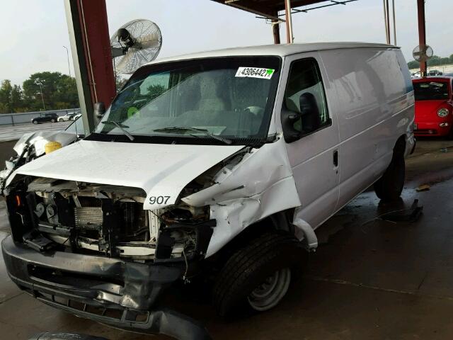 1FTNE1EW7ADA56201 - 2010 FORD ECONOLINE WHITE photo 2