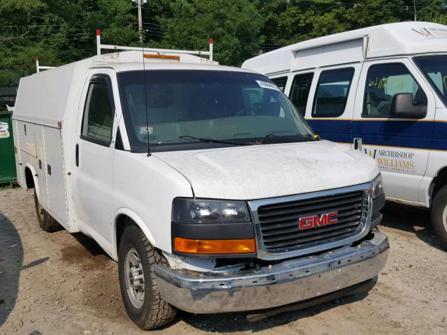 1GD072CG3B1138463 - 2011 GMC SAVANA CUT WHITE photo 1