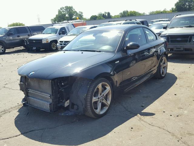 WBAUC73558VF23506 - 2008 BMW 135 I BLACK photo 2