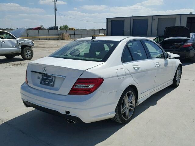 WDDGF8AB8DR265705 - 2013 MERCEDES-BENZ C WHITE photo 4