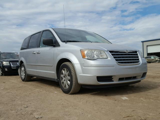 2A8HR44E99R656862 - 2009 CHRYSLER TOWN & COU SILVER photo 1