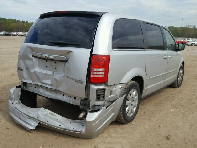 2A8HR44E99R656862 - 2009 CHRYSLER TOWN & COU SILVER photo 4