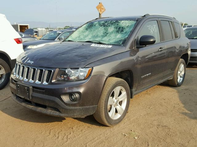 1C4NJDBBXGD635920 - 2016 JEEP COMPASS SP GRAY photo 2