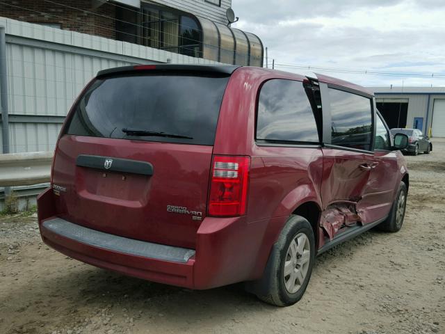 2D4RN4DE4AR402779 - 2010 DODGE GRAND CARA RED photo 4