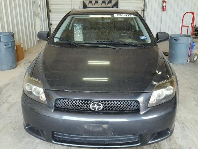 JTKDE167790284732 - 2009 TOYOTA SCION TC GRAY photo 9