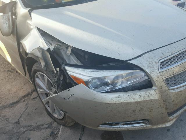 1G11H5SA3DF272621 - 2013 CHEVROLET MALIBU LTZ 金色 照片 9