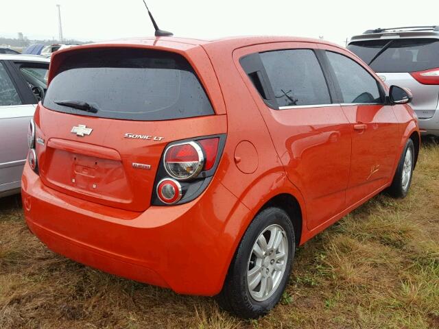 1G1JC6SBXD4162125 - 2013 CHEVROLET SONIC RED photo 4