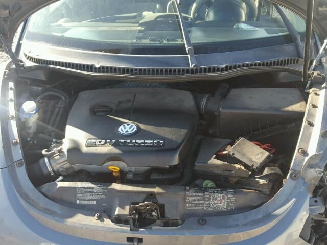 3VWDD21C53M403450 - 2003 VOLKSWAGEN NEW BEETLE 灰色 照片 7
