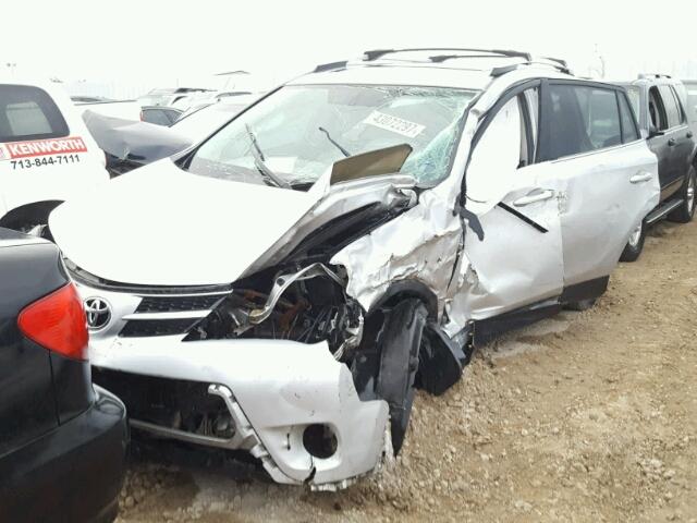 2T3WFREV6DW063526 - 2013 TOYOTA RAV4 XLE SILVER photo 2