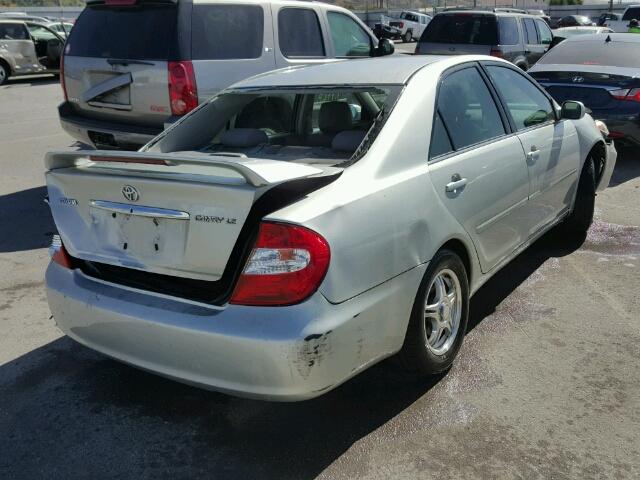 JTDBE32K730194508 - 2003 TOYOTA CAMRY LE SILVER photo 4