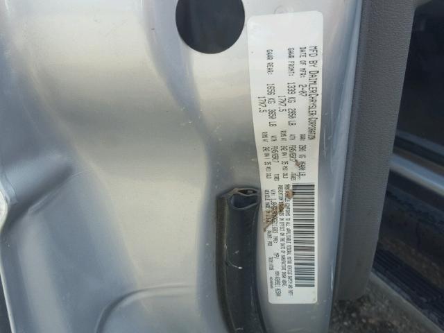 1J8HG48KX7C611683 - 2007 JEEP COMMANDER SILVER photo 10