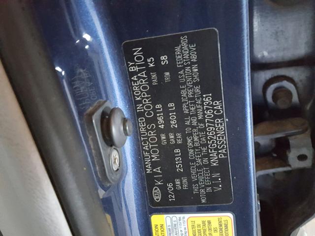 KNAFG526977067361 - 2007 KIA RONDO LX BLUE photo 10