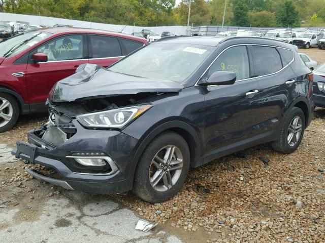 5XYZU3LB7HG424436 - 2017 HYUNDAI SANTA FE S GRAY photo 2