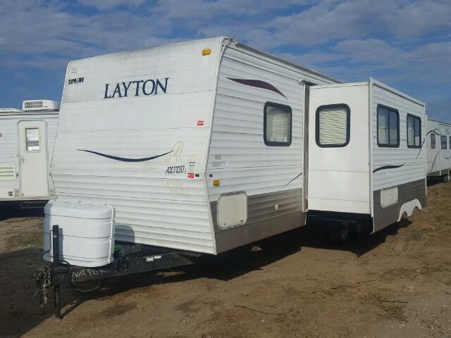 1SE200M299C000443 - 2009 SKYL LAYTON WHITE photo 2