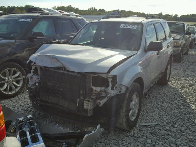 1FMCU9D74BKB84178 - 2011 FORD ESCAPE SILVER photo 2