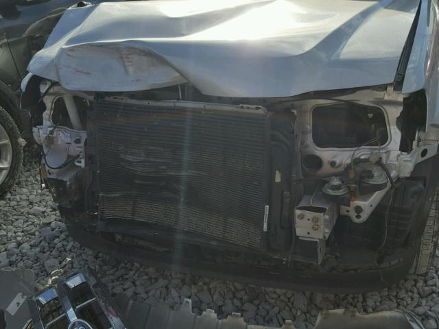 1FMCU9D74BKB84178 - 2011 FORD ESCAPE SILVER photo 9