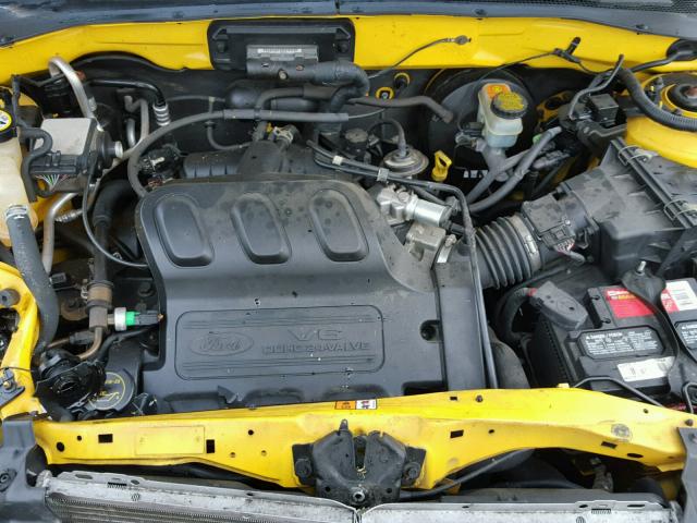 1FMYU93163KC97943 - 2003 FORD ESCAPE YELLOW photo 7