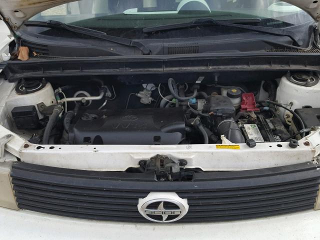 JTLKT324050208912 - 2005 TOYOTA SCION XB Ақ фото 7