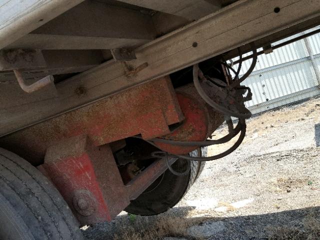 1T91F3925M1247517 - 1991 UTILITY DUMP SILVER photo 8