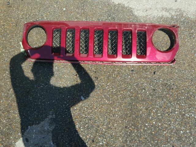 1C4NJPBA5FD398955 - 2015 JEEP PATRIOT SP RED photo 9