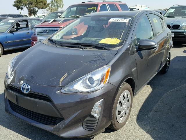 JTDKDTB39G1139084 - 2016 TOYOTA PRIUS C GRAY photo 2