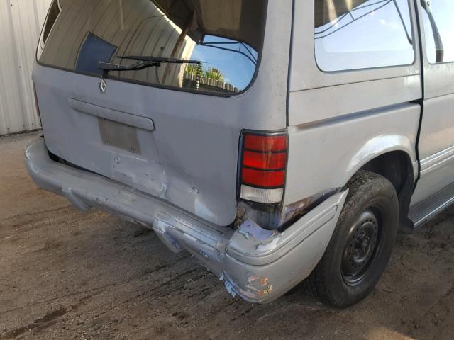 2B4GH2538PR194716 - 1993 DODGE CARAVAN GRAY photo 9