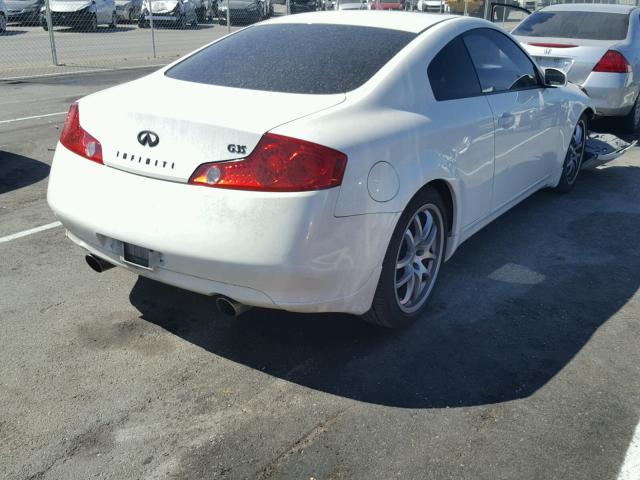 JNKCV54E25M427485 - 2005 INFINITI G35 WHITE photo 4