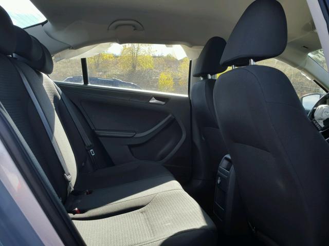 3VW2K7AJ8FM357898 - 2015 VOLKSWAGEN JETTA BASE 银色 照片 6