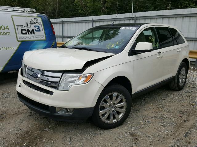 2FMDK48C88BA16390 - 2008 FORD EDGE SEL WHITE photo 2