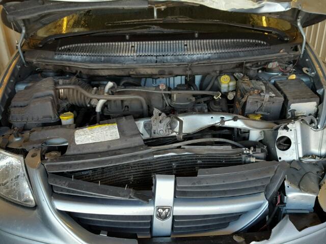 1D4GP24R95B356265 - 2005 DODGE GRAND CARA BLUE photo 7