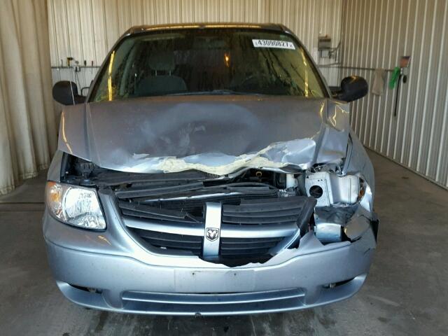 1D4GP24R95B356265 - 2005 DODGE GRAND CARA BLUE photo 9