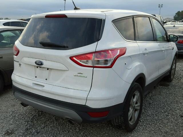 1FMCU0GX9FUB12281 - 2015 FORD ESCAPE SE WHITE photo 4