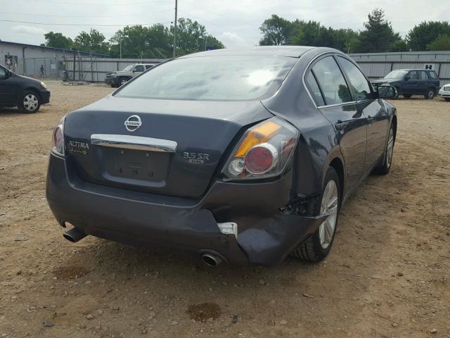 1N4BL2AP3BN440409 - 2011 NISSAN ALTIMA SR GRAY photo 4