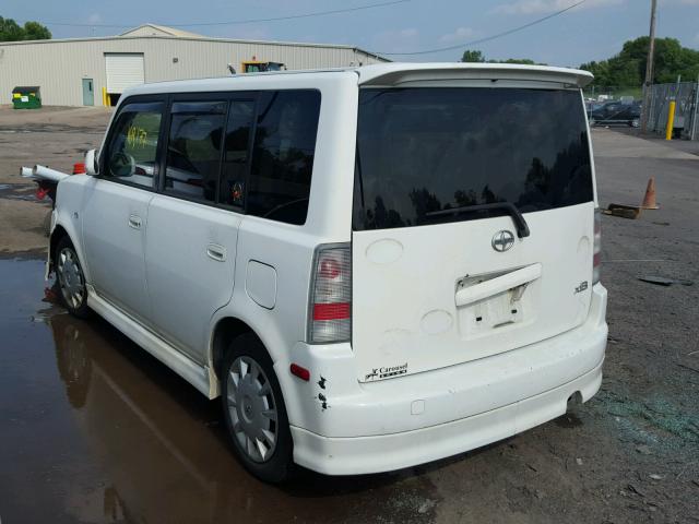 JTLKT324964040164 - 2006 TOYOTA SCION XB Weiß Foto 3