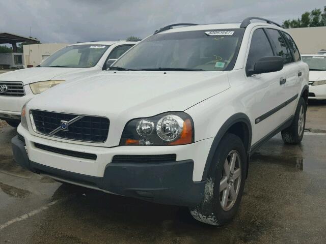 YV4CY592561283230 - 2006 VOLVO XC90 WHITE photo 2