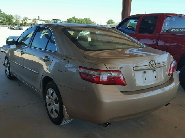 4T1BK46K68U071268 - 2008 TOYOTA CAMRY LE GOLD photo 3