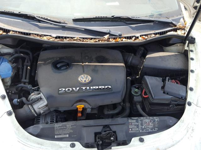 3VWDD21C82M414327 - 2002 VOLKSWAGEN NEW BEETLE 白色 照片 7