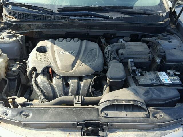 5NPEB4AC7EH916720 - 2014 HYUNDAI SONATA SILVER photo 7