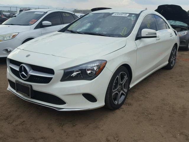 WDDSJ4GB8JN537990 - 2018 MERCEDES-BENZ CLA 250 4M WHITE photo 2