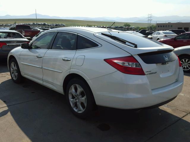 5J6TF2H51BL007249 - 2011 HONDA ACCORD CRO WHITE photo 3