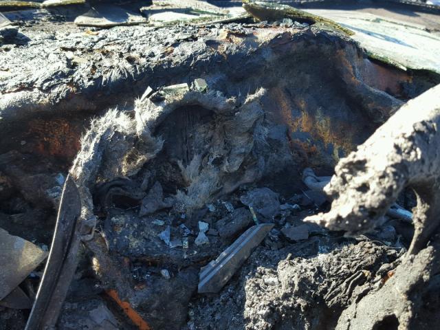 5UXZV4C54D0B01296 - 2013 BMW X5 XDRIVE3 Արծաթագույն լուսանկար 8