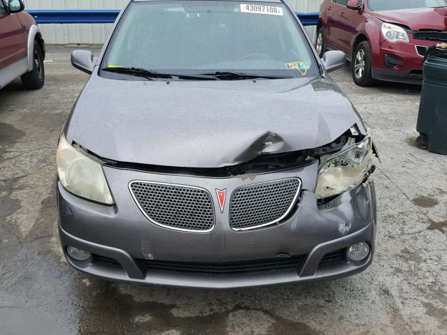 5Y2SL63815Z428084 - 2005 PONTIAC VIBE GRAY photo 9