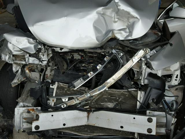 1G1ZC5E10BF366711 - 2011 CHEVROLET MALIBU 1LT ნაცრისფერი ფოტო 7